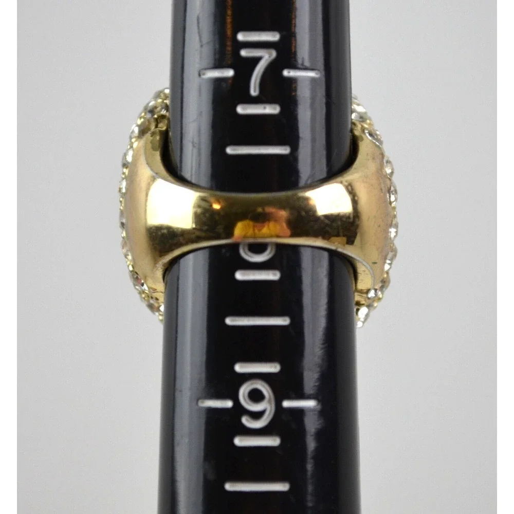 Gold Tone Ring with Yellow Glass Stone Surrounded‎ by Rhinestones Size 8
